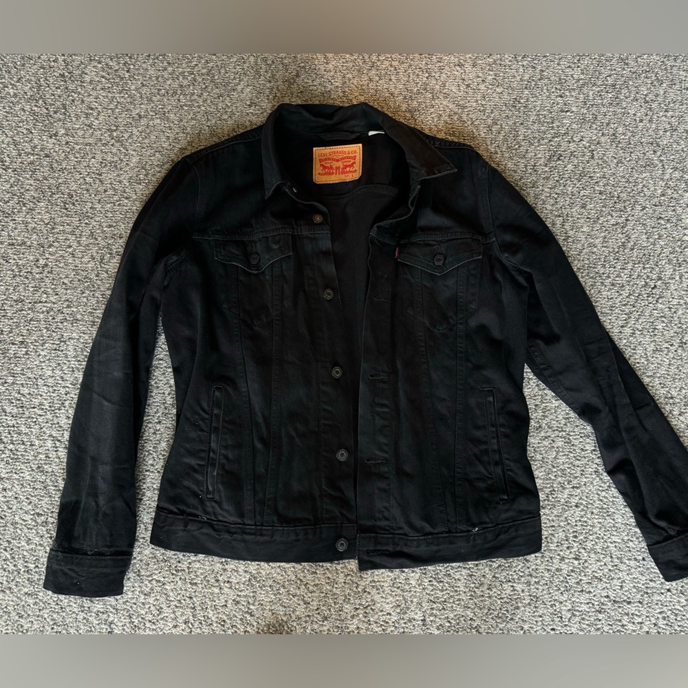 Levi’s Black Denim Trucker Jacket